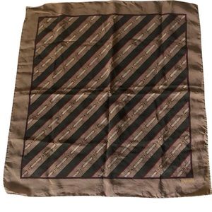 Gucci vintage pocket square scarf/wrap